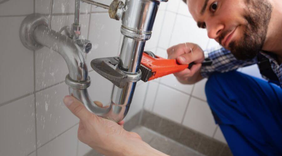 Professional same day plumber services in Wheatland, IA